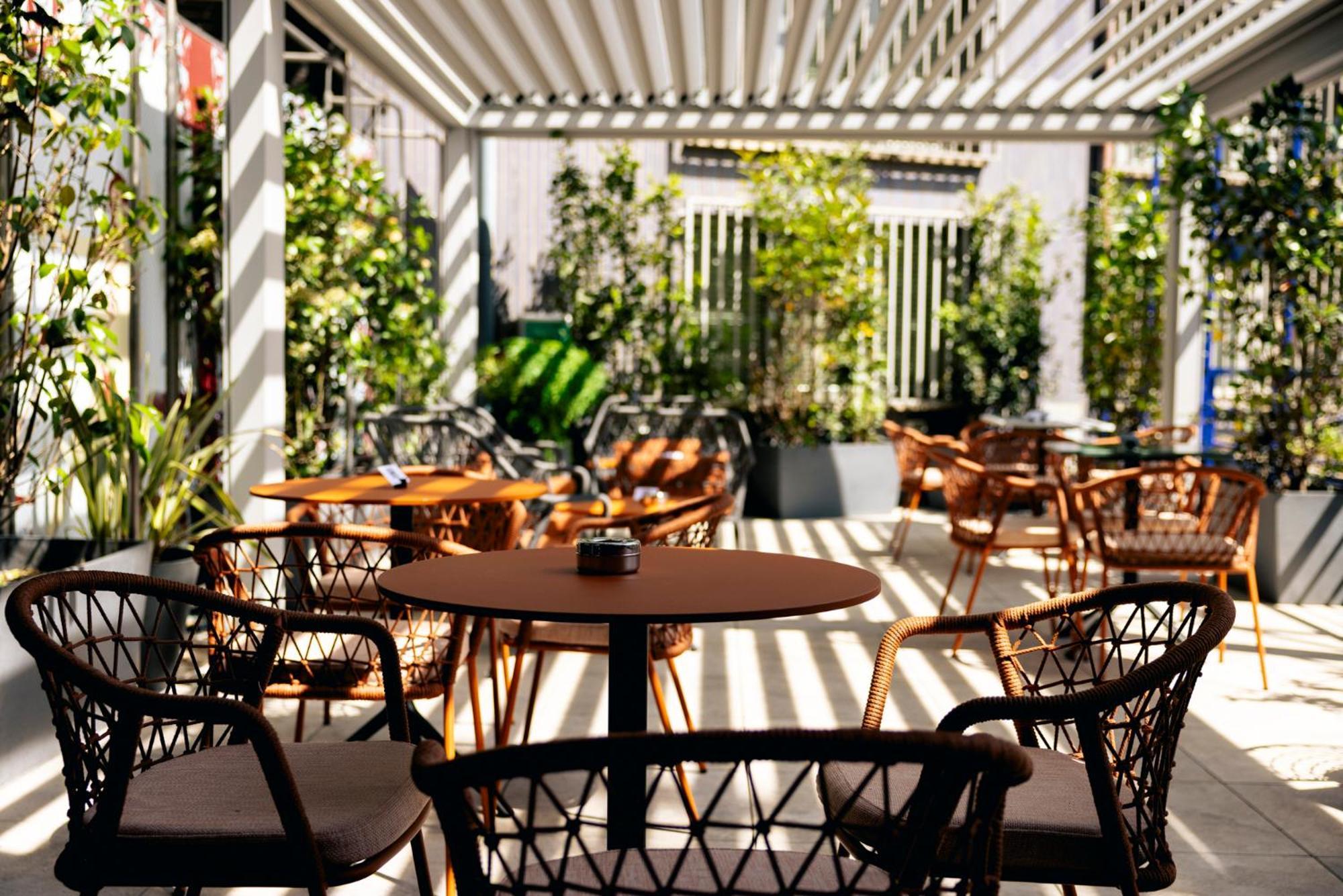Urban Hive Milano Hotel Exterior photo